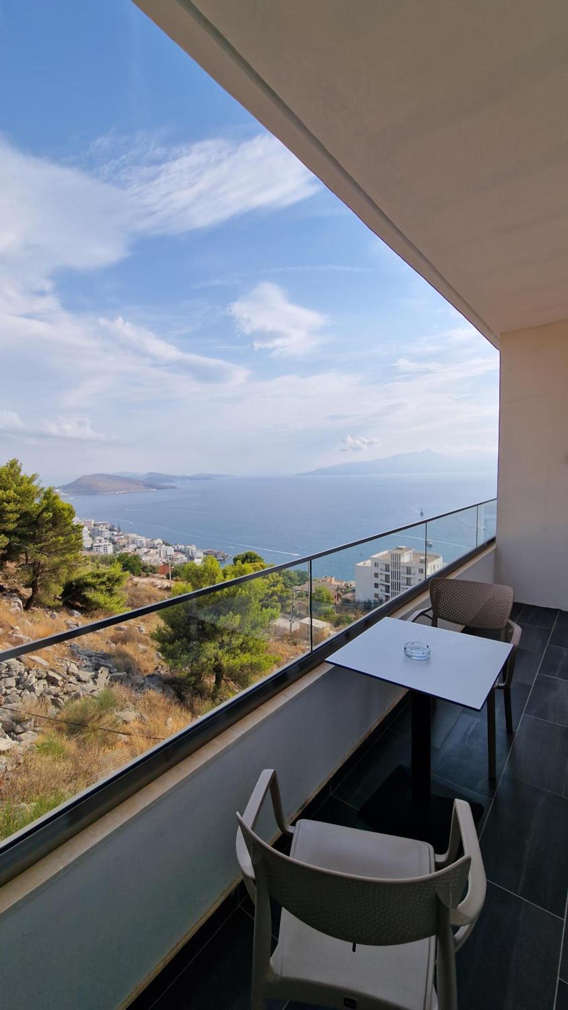 Sunset Shoreline Saranda - Sea View - Free Private Parking - Pool Exterior foto