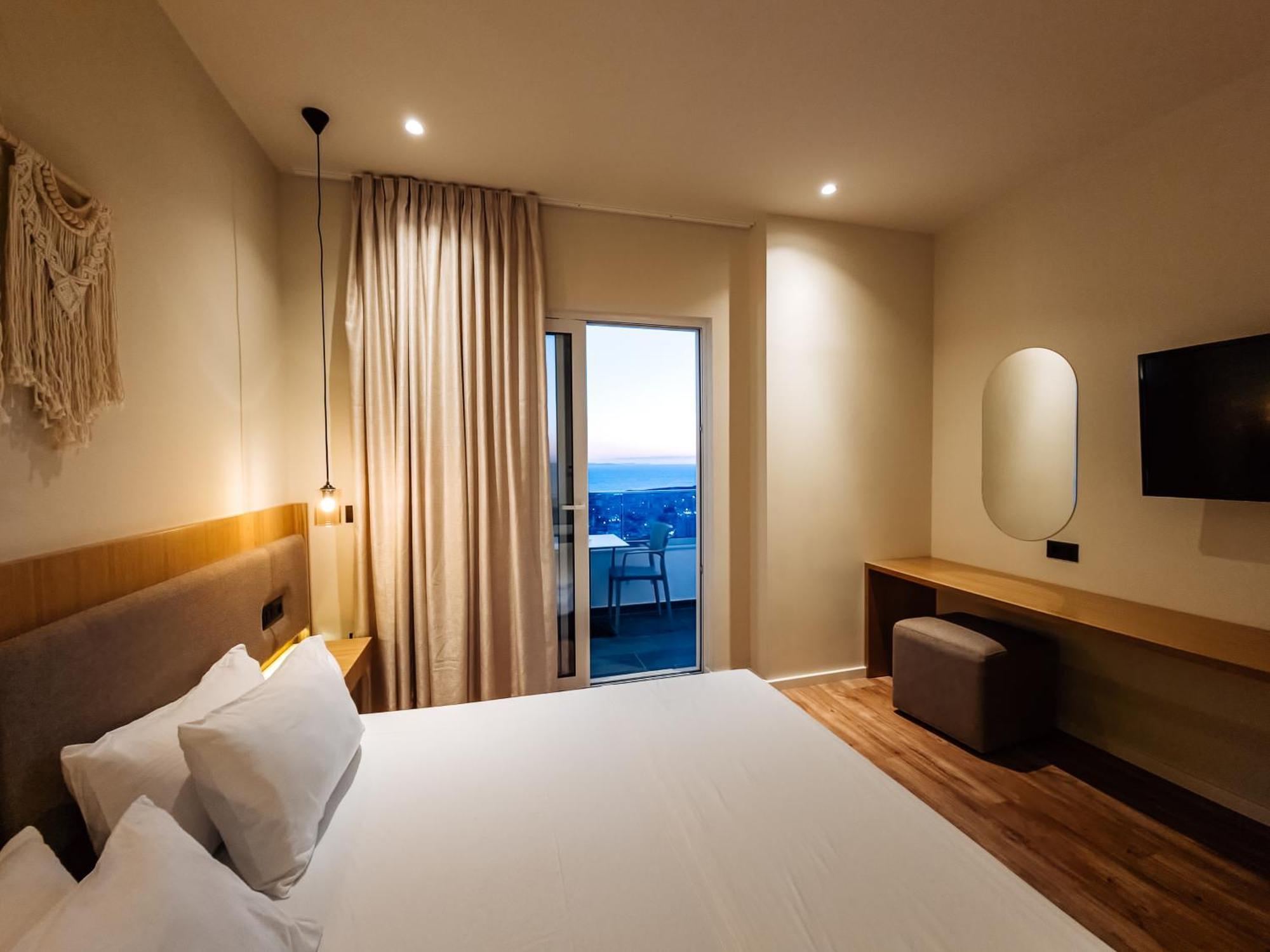 Sunset Shoreline Saranda - Sea View - Free Private Parking - Pool Exterior foto