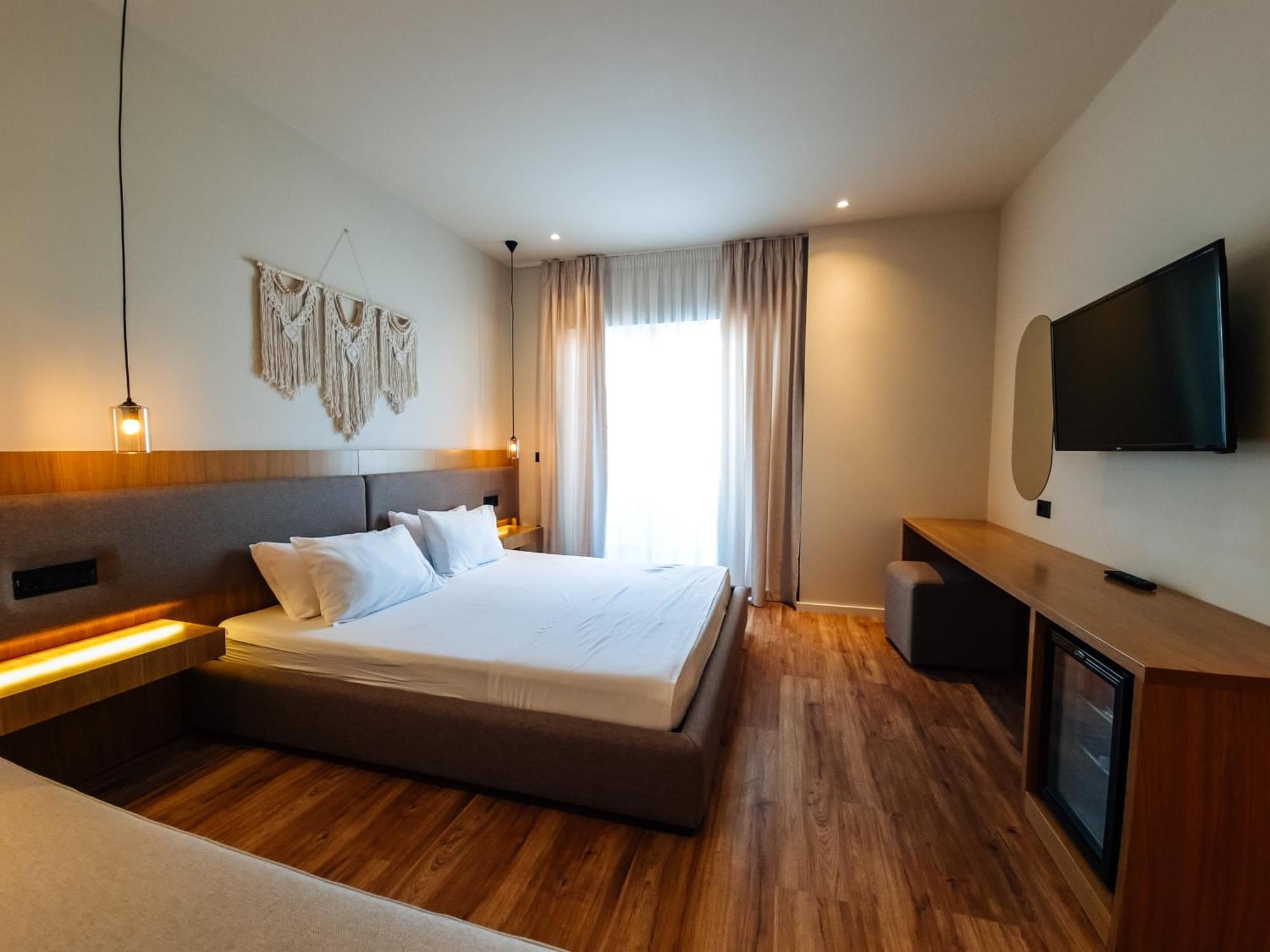 Sunset Shoreline Saranda - Sea View - Free Private Parking - Pool Exterior foto