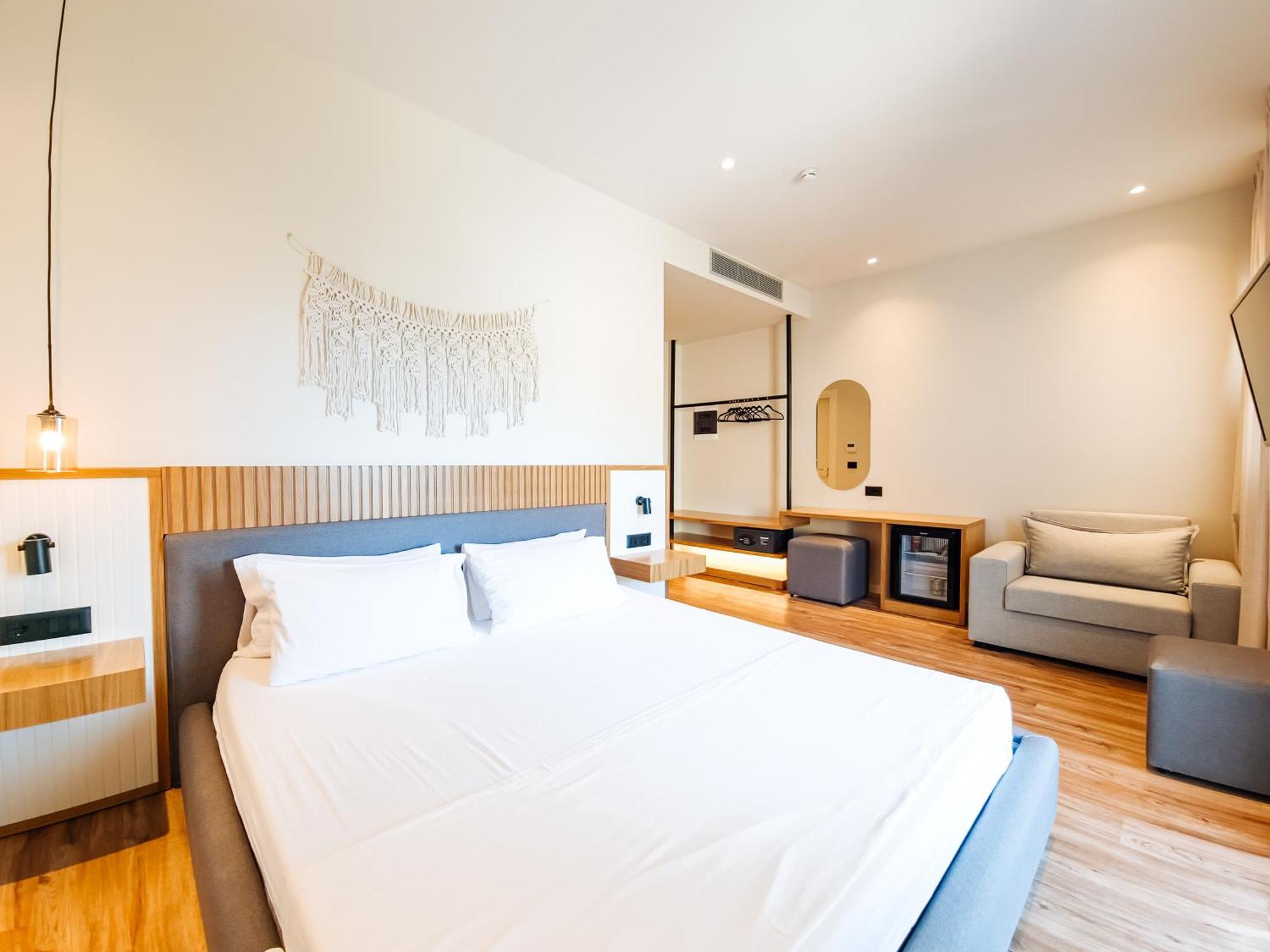 Sunset Shoreline Saranda - Sea View - Free Private Parking - Pool Exterior foto